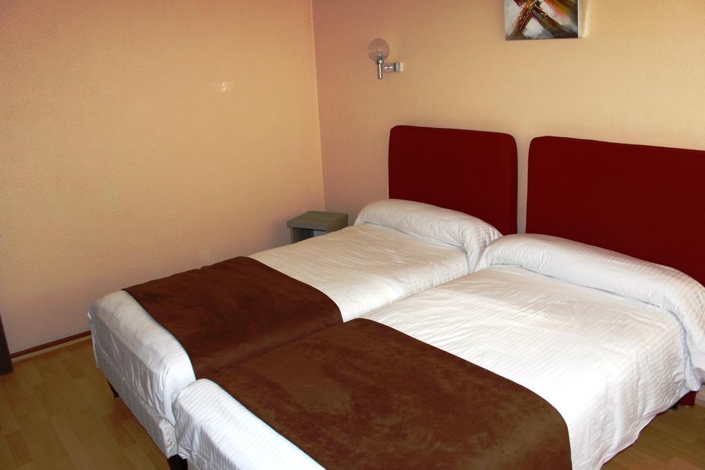 Hôtel Saint-Hubert Buitenkant foto