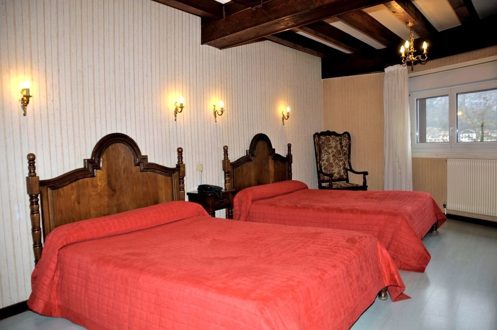 Hôtel Saint-Hubert Buitenkant foto