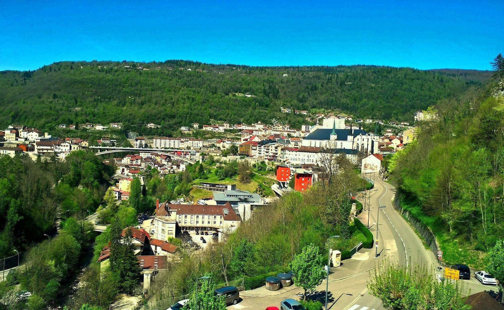 Hôtel Saint-Hubert Buitenkant foto