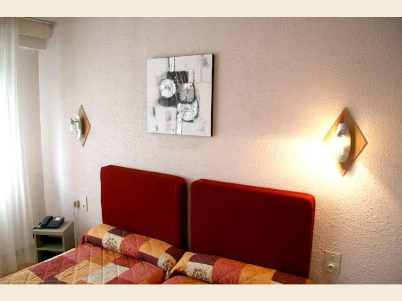 Hôtel Saint-Hubert Buitenkant foto